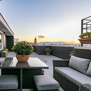 livemalaga-terrace-deluxe.hotelsinnerja.org/