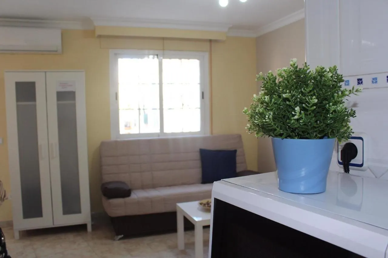Nice And New Studio With Balcony Close To The City 2ºb Málaga